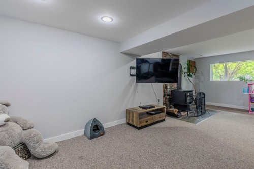 35073 Ewert Avenue, Mission, BC - Indoor