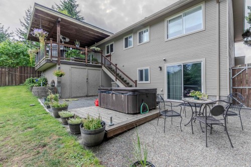 35073 Ewert Avenue, Mission, BC - Outdoor With Deck Patio Veranda With Exterior