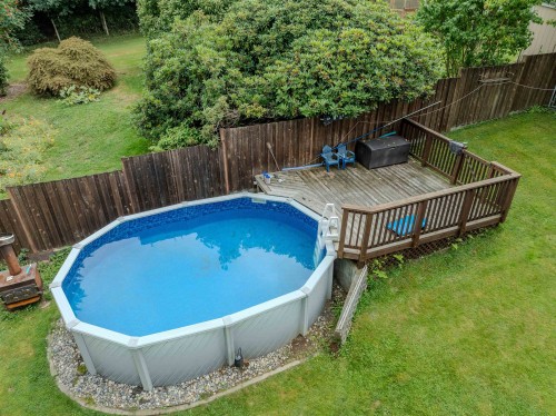 35073 Ewert Avenue, Mission, BC - Outdoor With Above Ground Pool With Backyard