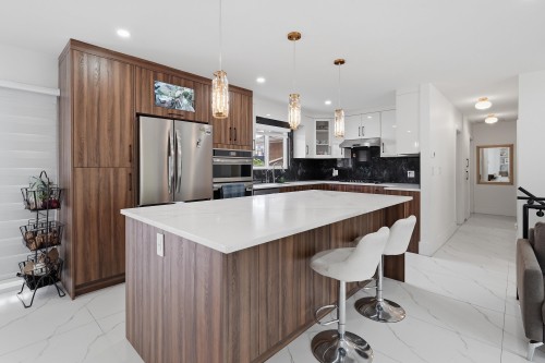 17886 59A Avenue, Surrey, BC - Indoor Photo Showing Other Room