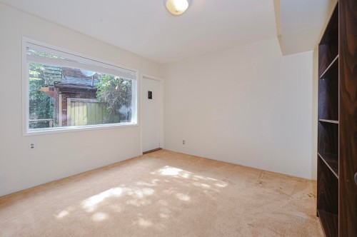 14249 Marine Drive, White Rock, BC - Indoor Photo Showing Other Room
