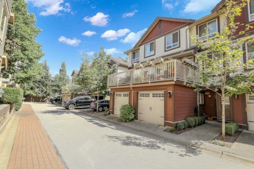 21-19560 68 Avenue, Surrey, BC - Outdoor