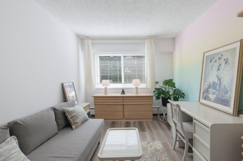 111-7436 Stave Lake Street, Mission, BC - Indoor Photo Showing Other Room