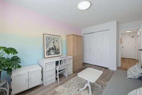 111-7436 Stave Lake Street, Mission, BC - Indoor Photo Showing Bedroom