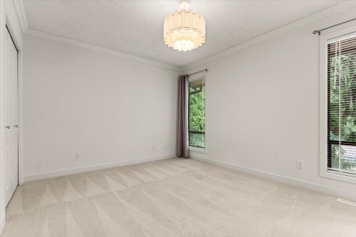 2470 Woodstock Drive, Abbotsford, BC - Indoor Photo Showing Other Room