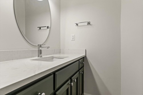 2470 Woodstock Drive, Abbotsford, BC - Indoor Photo Showing Bathroom