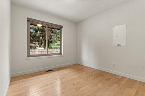 2470 Woodstock Drive, Abbotsford, BC - Indoor Photo Showing Other Room