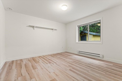 2470 Woodstock Drive, Abbotsford, BC - Indoor Photo Showing Other Room