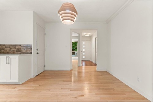 2470 Woodstock Drive, Abbotsford, BC - Indoor Photo Showing Other Room