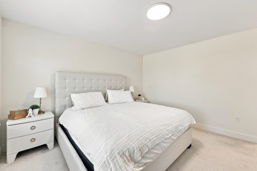5-16828 Boxwood Drive, Surrey, BC - Indoor Photo Showing Bedroom