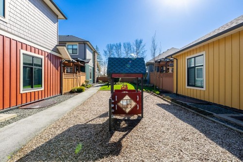 9-4750 228 Street, Langley, BC - Outdoor