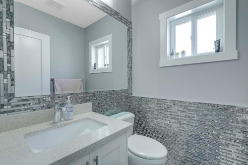 17-6971 122 Street, Surrey, BC - Indoor Photo Showing Bathroom