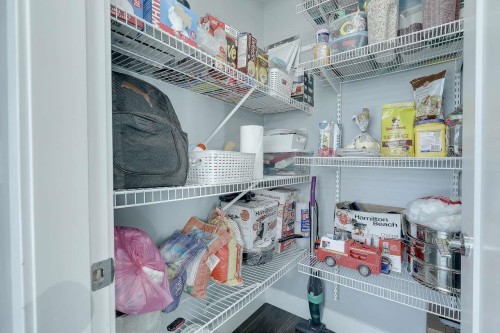 17-6971 122 Street, Surrey, BC - Indoor With Storage
