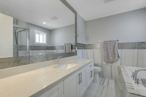 17-6971 122 Street, Surrey, BC - Indoor Photo Showing Bathroom