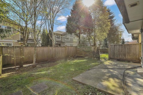 17-6971 122 Street, Surrey, BC - Outdoor