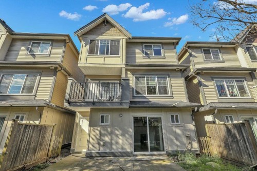 17-6971 122 Street, Surrey, BC - Outdoor With Facade