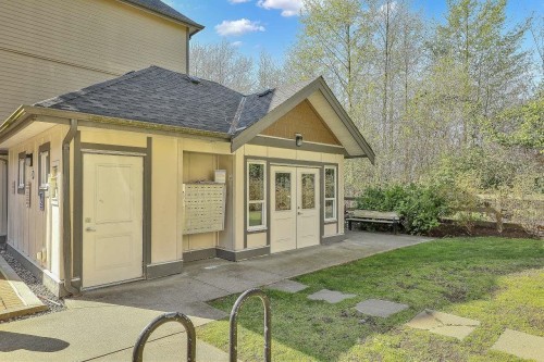 17-6971 122 Street, Surrey, BC - Outdoor