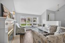 14610 87 Avenue, Surrey, BC  - Indoor Photo Showing Living Room 