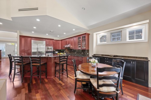 68-15715 34 Avenue, Surrey, BC - Indoor Photo Showing Dining Room