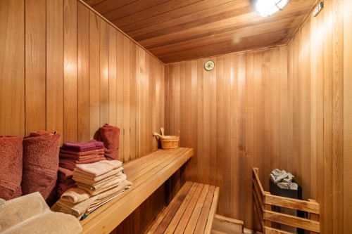 68-15715 34 Avenue, Surrey, BC - Indoor Photo Showing Other Room