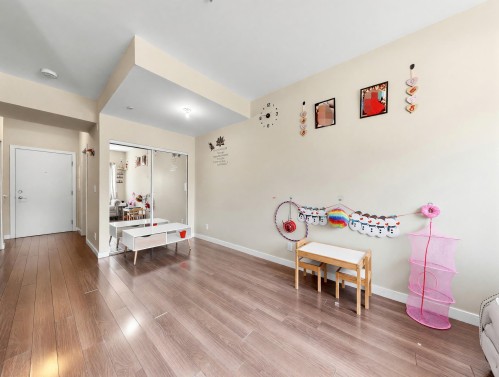 126-13228 Old Yale Road, Surrey, BC - Indoor Photo Showing Other Room