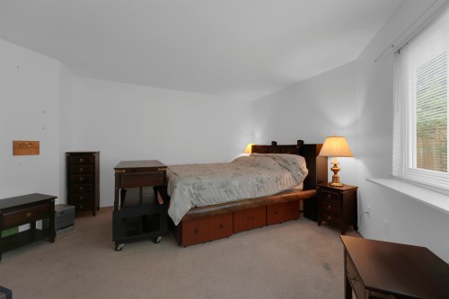 25-9930 148 Street, Surrey, BC - Indoor Photo Showing Bedroom