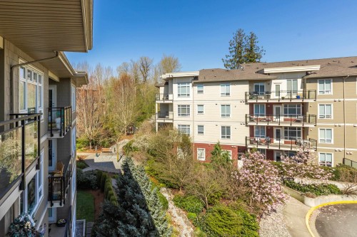 B401-20211 66 Avenue, Langley, BC - Outdoor