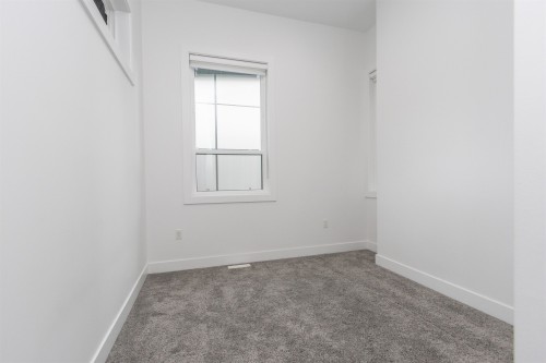 36743 Carl Creek Crescent, Abbotsford, BC - Indoor Photo Showing Other Room