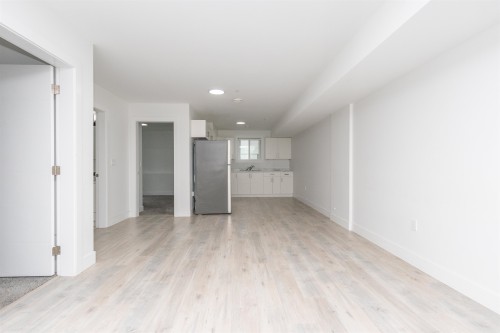 36743 Carl Creek Crescent, Abbotsford, BC - Indoor Photo Showing Other Room
