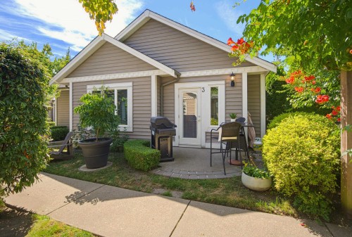 3-1640 140 Street, Surrey, BC - Outdoor