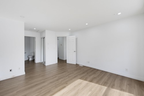 21-7140 132 Street, Surrey, BC - Indoor Photo Showing Other Room