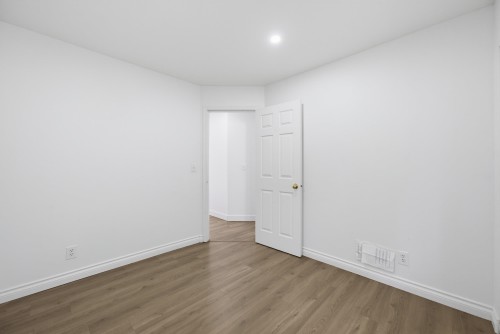 21-7140 132 Street, Surrey, BC - Indoor Photo Showing Other Room