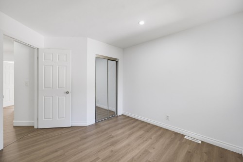 21-7140 132 Street, Surrey, BC - Indoor Photo Showing Other Room