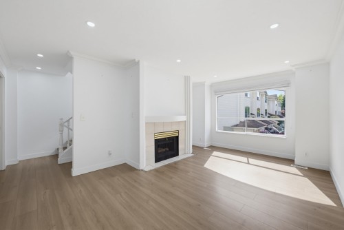 21-7140 132 Street, Surrey, BC - Indoor Photo Showing Other Room With Fireplace