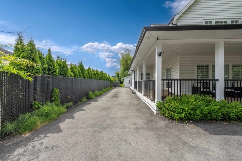 6709 216 Street, Langley, BC - Outdoor