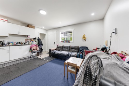 6709 216 Street, Langley, BC - Indoor