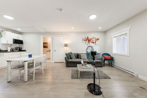 6709 216 Street, Langley, BC - Indoor