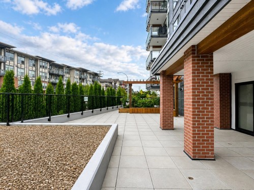 214-5504 Brydon Crescent, Langley, BC - Outdoor With Balcony With Exterior