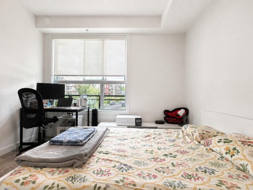 214-5504 Brydon Crescent, Langley, BC - Indoor Photo Showing Bedroom
