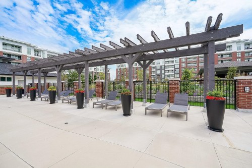 C620-8150 207 Street, Langley, BC - Outdoor