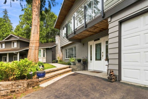 10520 Sunview Place, Delta, BC - Outdoor With Deck Patio Veranda