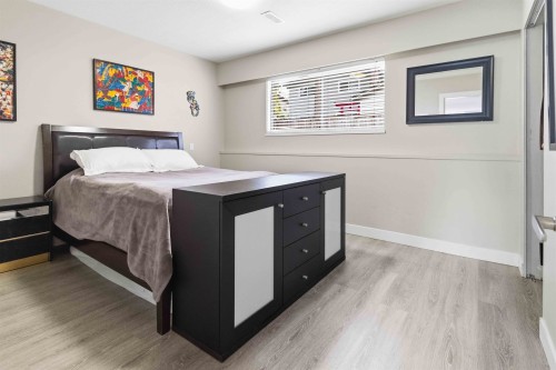 10520 Sunview Place, Delta, BC - Indoor Photo Showing Bedroom
