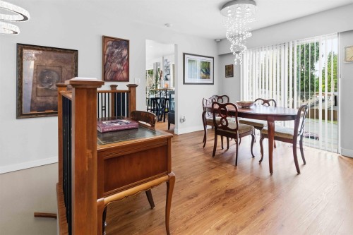 10520 Sunview Place, Delta, BC - Indoor Photo Showing Dining Room