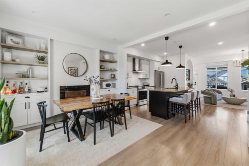 20363 82 Avenue  Langley, BC V2Y 0S3