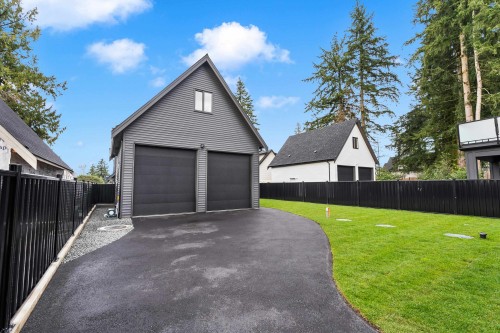 23709 40 Avenue, Langley, BC - Outdoor