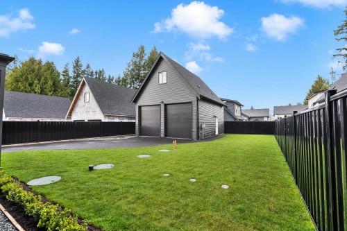 23709 40 Avenue, Langley, BC - Outdoor