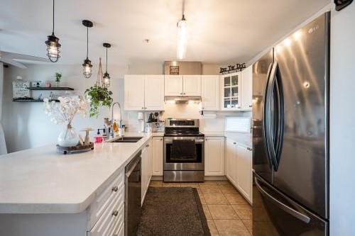 408-6390 196 Street  Langley, BC V2Y 1J2
