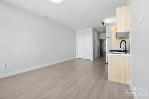 313-14858 60 Avenue , Surrey, BC V3S 0B5 5