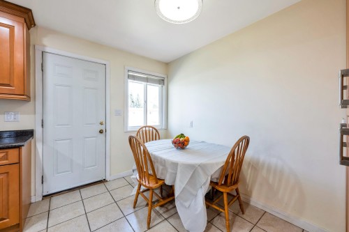 11789 85A Avenue, Delta, BC - Indoor Photo Showing Dining Room