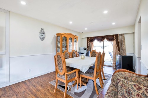 11789 85A Avenue, Delta, BC - Indoor Photo Showing Dining Room